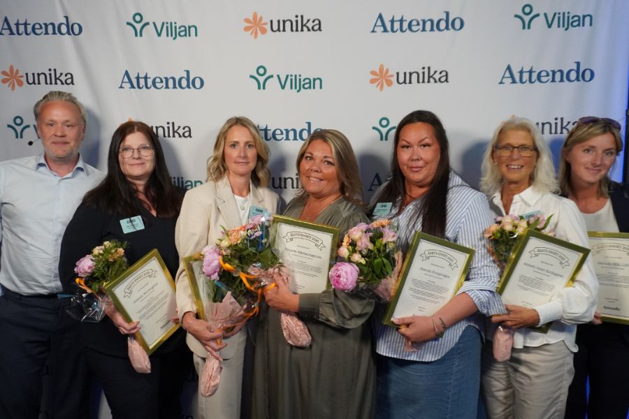 Årets regionala vinnare uppradade med sina diplom