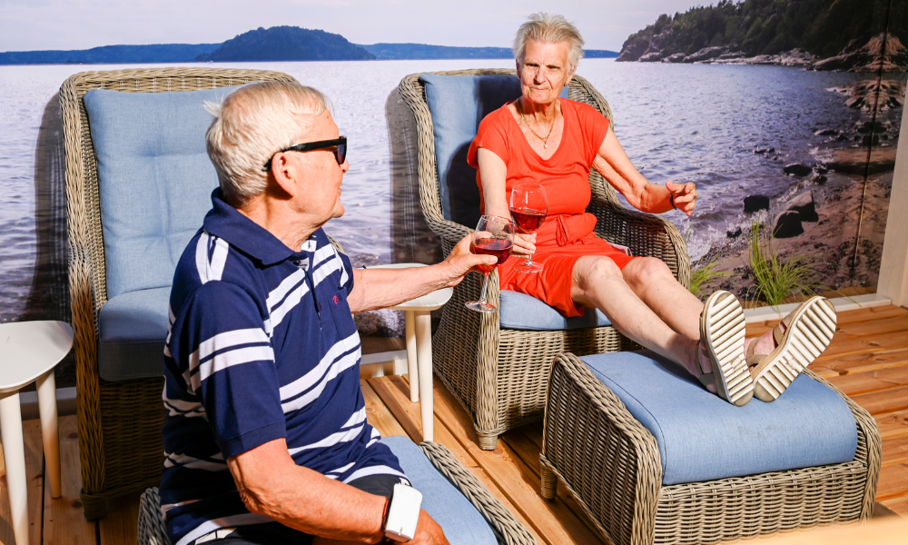 D-vitamin och utevistelse: Nyckeln till b&#228;ttre h&#228;lsa f&#246;r &#228;ldre
