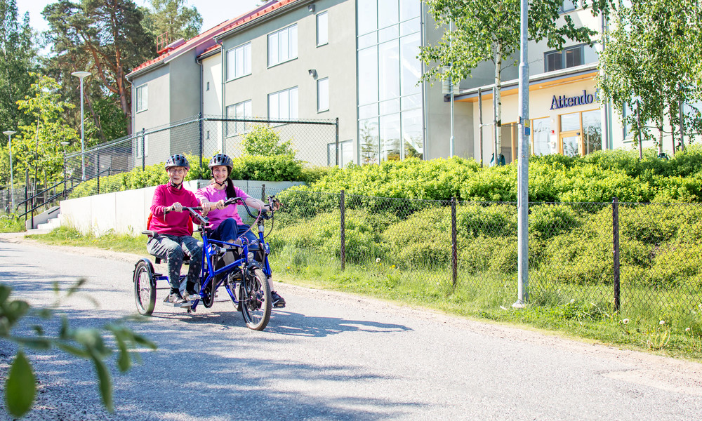 Cykelturer f&#246;r &#228;ldre ger ny energi