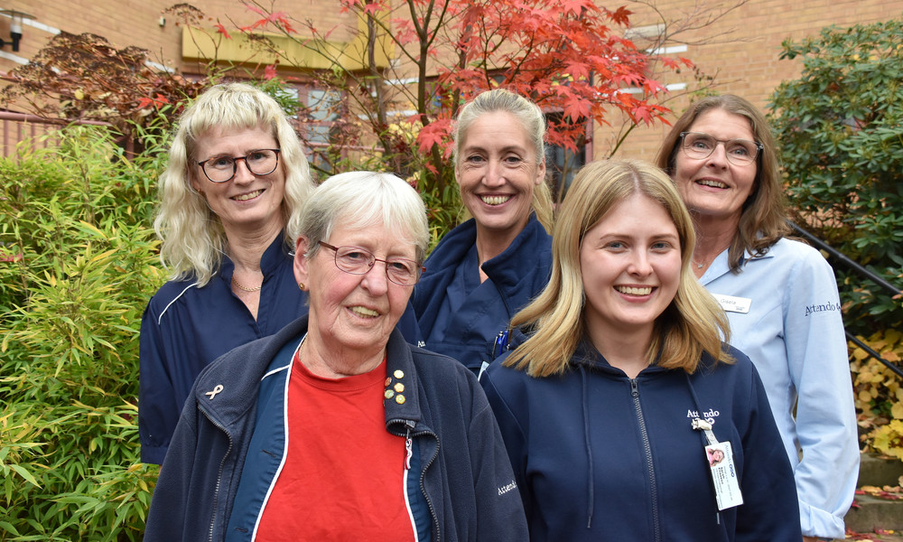 Ann-Louise, Sig-Brith, Disa, Sarah och Gisela på Attendo Hemtjänst i Ulricehamn
